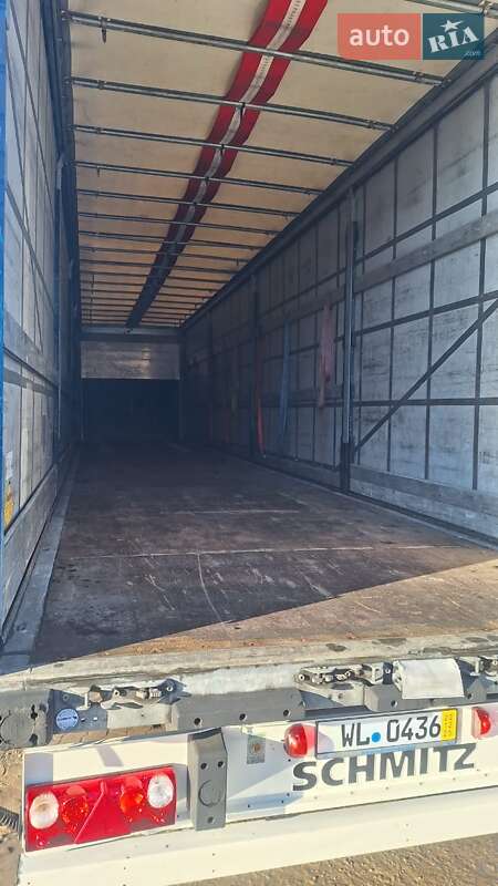 Тентований борт (штора) - напівпричіп Schmitz Cargobull SCB S3T 2014 в Калуші