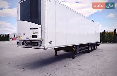 Рефрижератор полуприцеп Schmitz Cargobull SCB S3T 2015 в Львове
