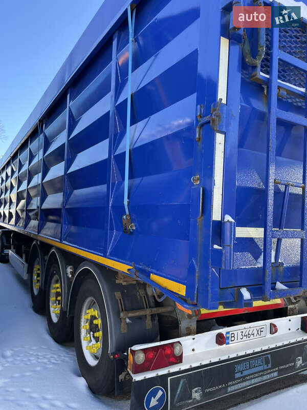 Контейнеровоз напівпричіп Schmitz Cargobull SCF 2012 в Полтаві