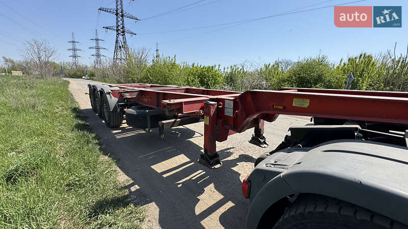 Контейнеровоз Schmitz Cargobull SCF 2006 в Одессе