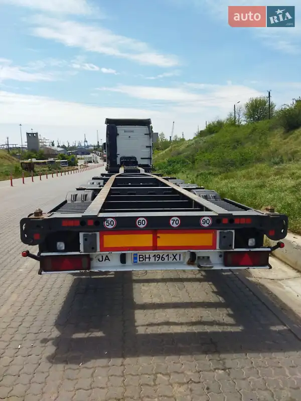 Контейнеровоз полуприцеп Schmitz Cargobull SCF 2005 в 