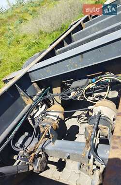 Контейнеровоз полуприцеп Schmitz Cargobull SCF 2005 в Одессе