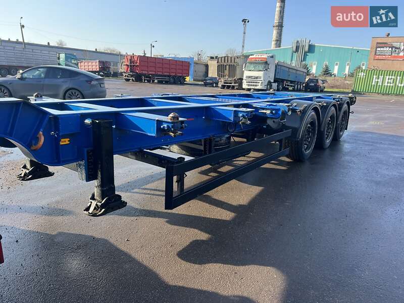 Контейнеровоз полуприцеп Schmitz Cargobull SCF 2004 в Черноморске