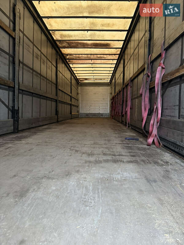 Тентованный борт (штора) - полуприцеп Schmitz Cargobull Schutz 2016 в Сарнах