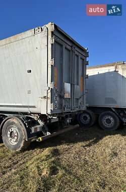 Самосвал полуприцеп Schmitz Cargobull SCS 24/L 2008 в 
