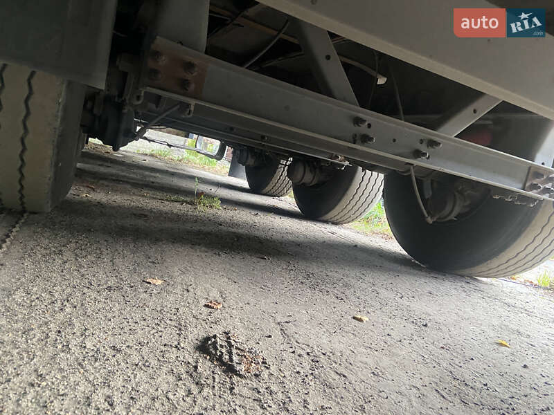 Тентований борт (штора) - напівпричіп Schmitz Cargobull SCS 24/L 2008 в Львові