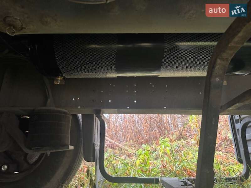 Тентованный борт (штора) - полуприцеп Schmitz Cargobull SCS 24/L 2012 в Львове