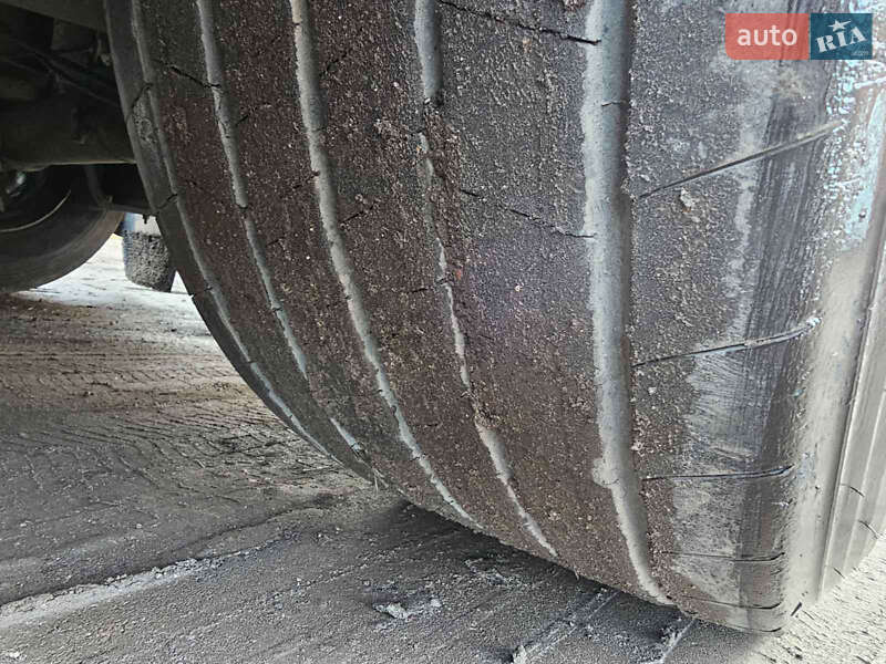 Тентованный борт (штора) - полуприцеп Schmitz Cargobull SCS 24/L 2013 в Шептицькому