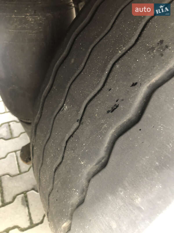 Тентований борт (штора) - напівпричіп Schmitz Cargobull SCS 2017 в Львові