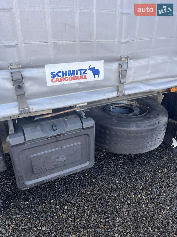 Тентованный борт (штора) - полуприцеп Schmitz Cargobull SCS 2009 в Хусте
