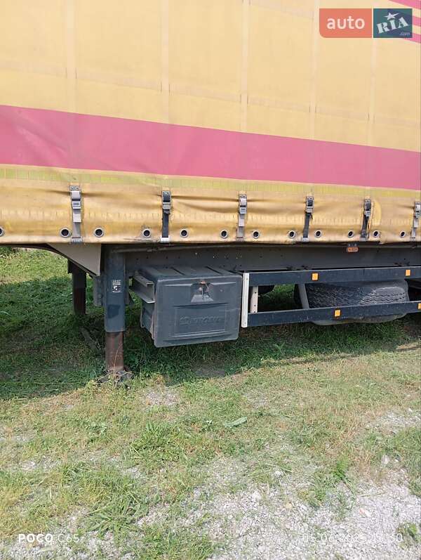 Тентований борт (штора) - напівпричіп Schmitz Cargobull SCS 2012 в Кам'янському