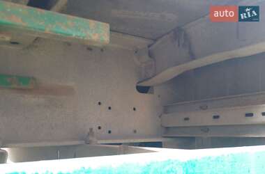 Бортовой полуприцеп Schmitz Cargobull SCS 2007 в 