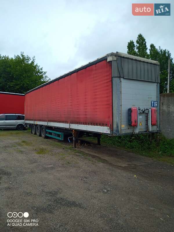 Бортовой полуприцеп Schmitz Cargobull SCS 2007 в Глухове
