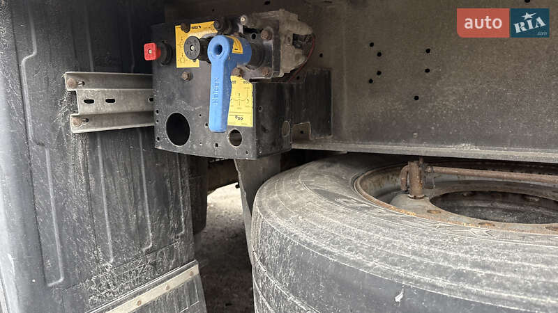 Тентованный борт (штора) - полуприцеп Schmitz Cargobull SCS 2011 в Киеве