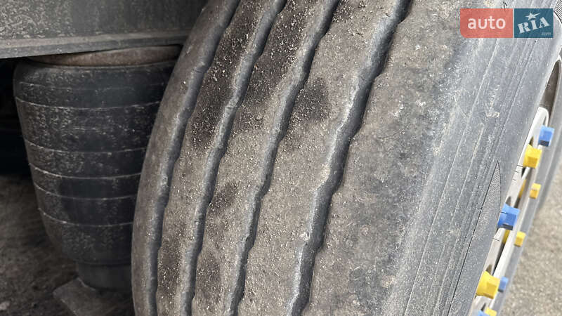 Тентованный борт (штора) - полуприцеп Schmitz Cargobull SCS 2011 в Киеве