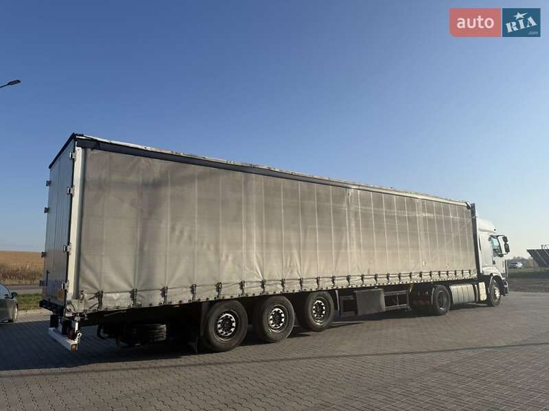 Тентованный борт (штора) - полуприцеп Schmitz Cargobull SCS 2006 в Львове