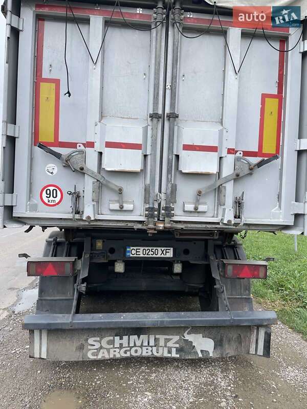 Самоскид напівпричіп Schmitz Cargobull SGF S3 2015 в Чернівцях
