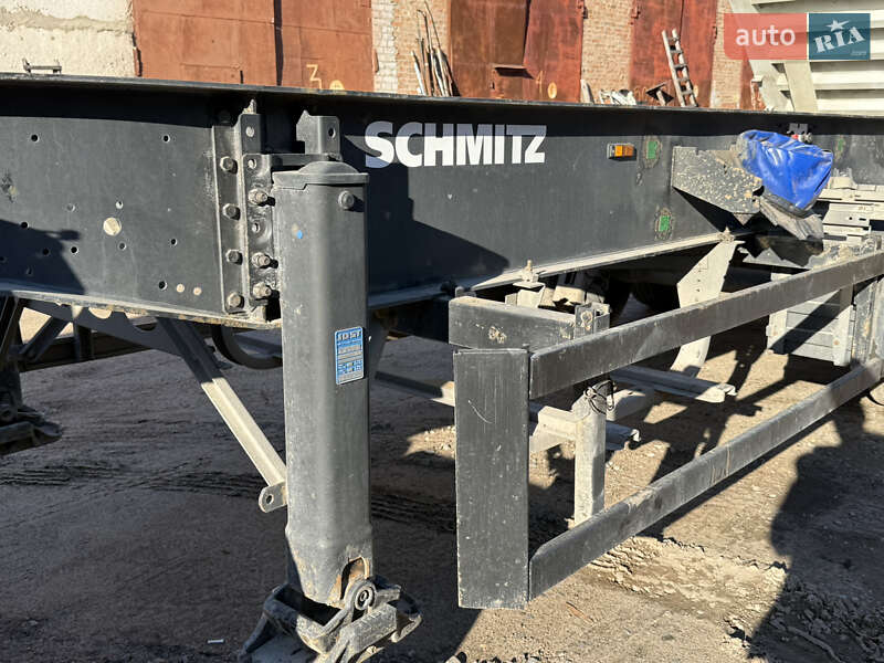 Зерновоз - полуприцеп Schmitz Cargobull SGF S3 2015 в Ровно