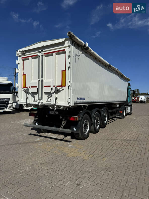 Зерновоз - напівпричіп Schmitz Cargobull SGF S3 2019 в Вінниці