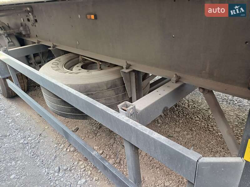 Самоскид напівпричіп Schmitz Cargobull SKI 2013 в Запоріжжі