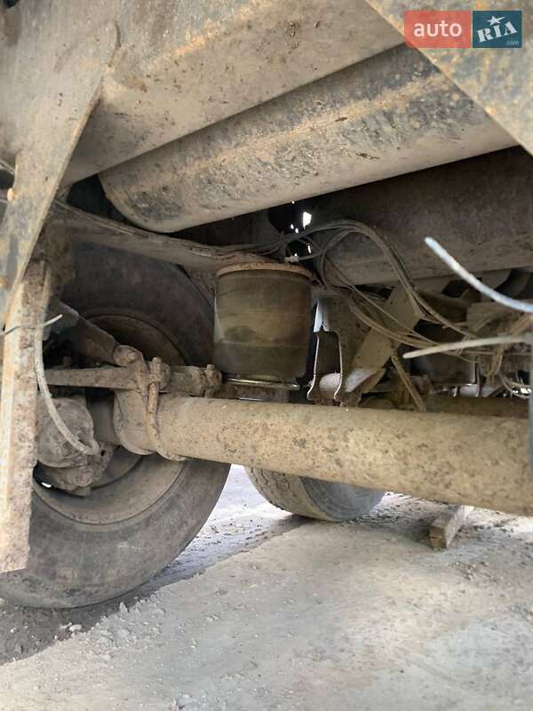 Самосвал прицеп Schmitz Cargobull SKI 2012 в Долине