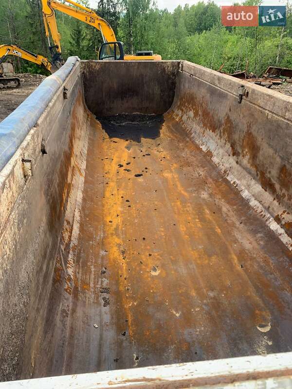 Самосвал прицеп Schmitz Cargobull SKI 2012 в Долине