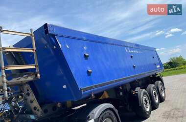 Самосвал полуприцеп Schmitz Cargobull SKI 2007 в 