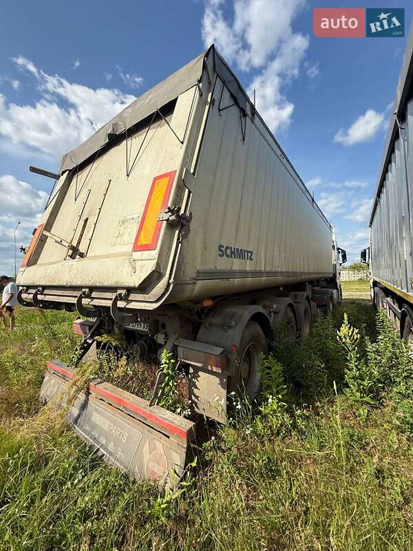 Самосвал полуприцеп Schmitz Cargobull SKI 2008 в Киеве