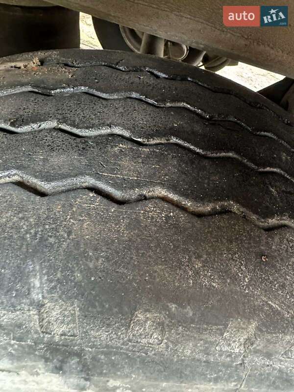 Самоскид напівпричіп Schmitz Cargobull SKI 2005 в Києві