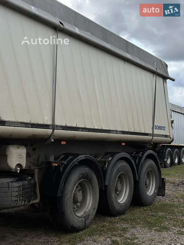 Самоскид напівпричіп Schmitz Cargobull SKI 2008 в Києві