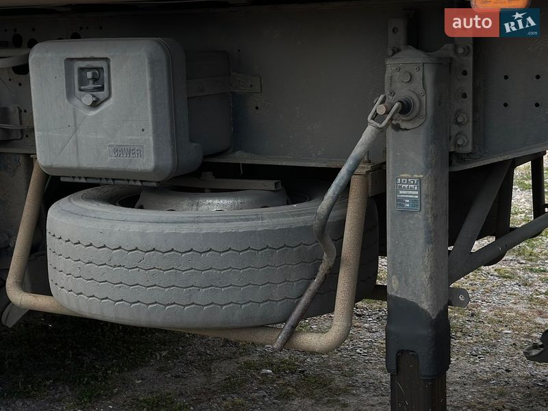 Самоскид напівпричіп Schmitz Cargobull SKI 2008 в Києві