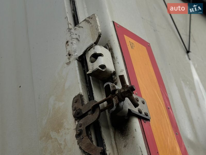 Самоскид напівпричіп Schmitz Cargobull SKI 2008 в Києві