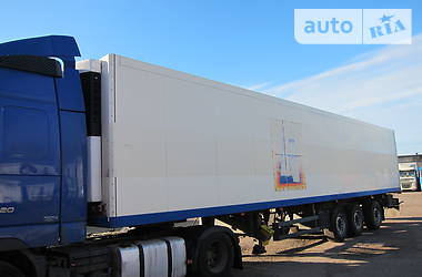 Рефрижератор напівпричіп Schmitz Cargobull SKO 24 2001 в 