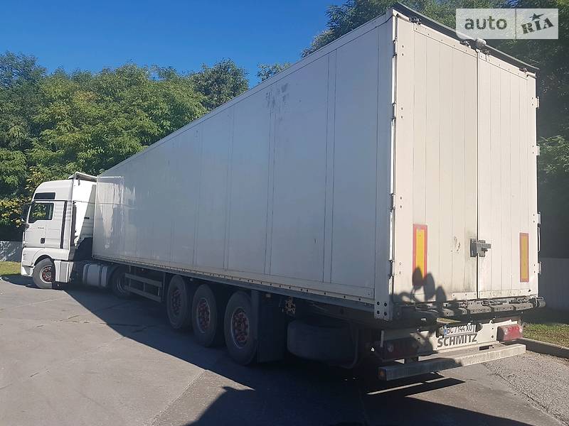 Schmitz Cargobull SKO 24
