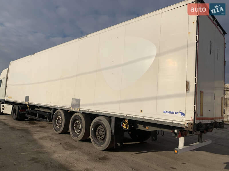 Фургон полуприцеп Schmitz Cargobull SKO 24 2008 в Одессе