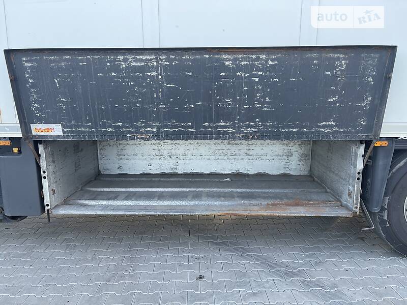 Рефрижератор полуприцеп Schmitz Cargobull SKO 24 2015 в Черновцах