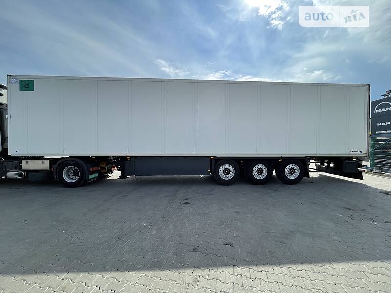 Рефрижератор полуприцеп Schmitz Cargobull SKO 24 2015 в Черновцах