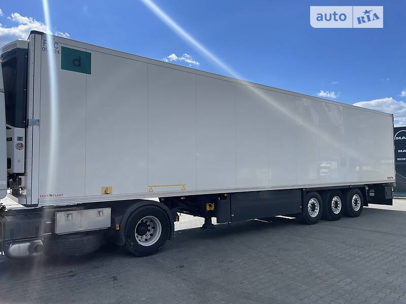 Рефрижератор напівпричіп Schmitz Cargobull SKO 24 2018 в Чернівцях фото 3 Рефрижератор напівпричіп Schmitz Cargobull SKO 24 2018 в Чернівцях