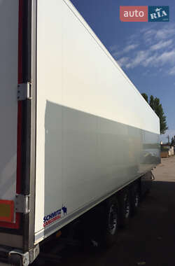 Рефрижератор напівпричіп Schmitz Cargobull SKO 24 2011 в 