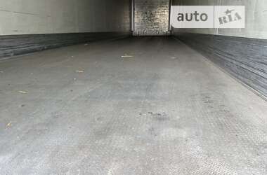Рефрижератор полуприцеп Schmitz Cargobull SKO 24 2002 в 