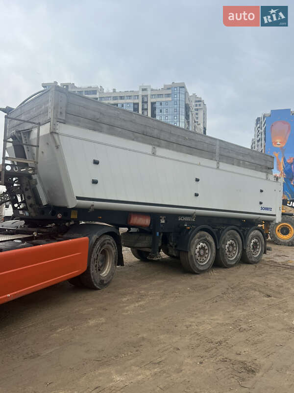 Самосвал полуприцеп Schmitz Cargobull SKO 24 2010 в Одессе