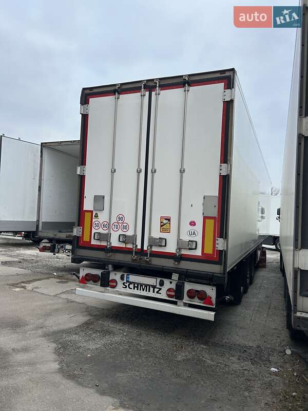 Рефрижератор полуприцеп Schmitz Cargobull SKO 24 2016 в Киеве