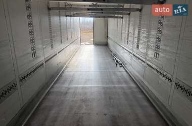 Рефрижератор полуприцеп Schmitz Cargobull SKO 24 2011 в 