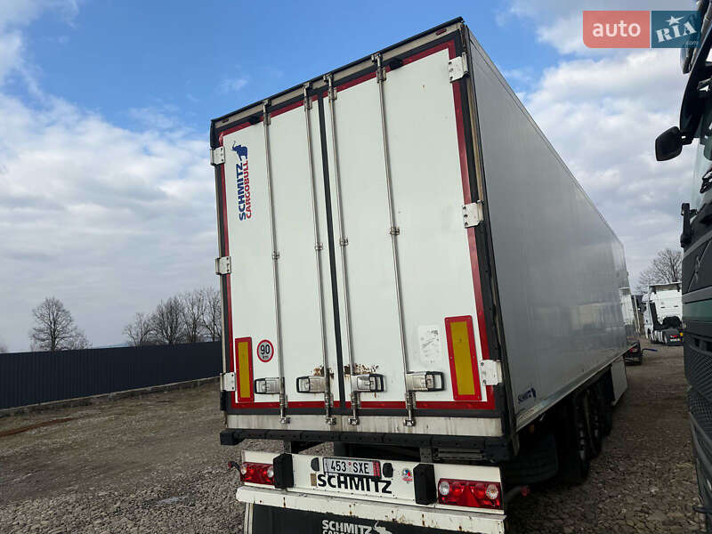 Рефрижератор напівпричіп Schmitz Cargobull SKO 24 2011 в Тячеві
