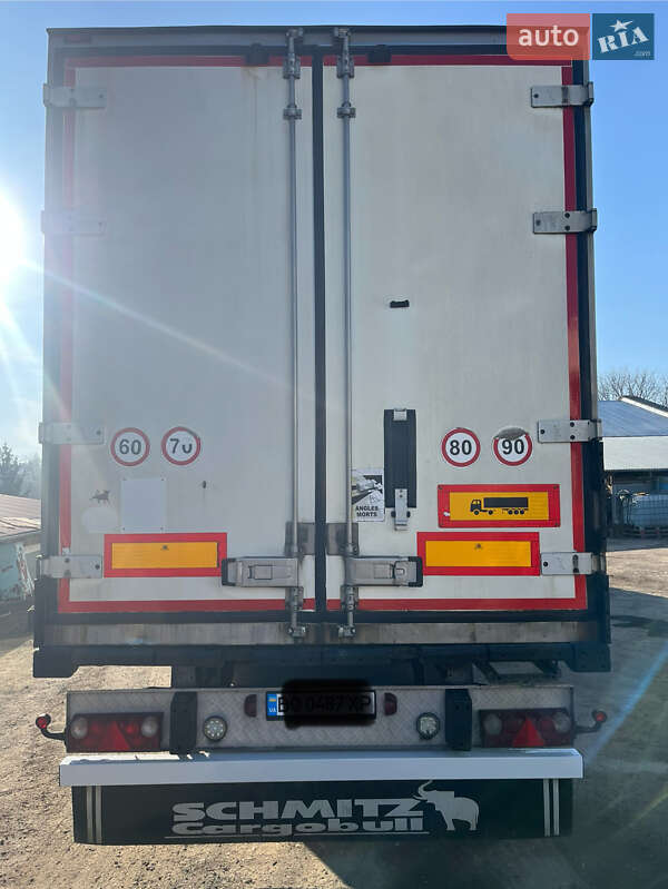 Рефрижератор полуприцеп Schmitz Cargobull SKO 24 2004 в Тернополе