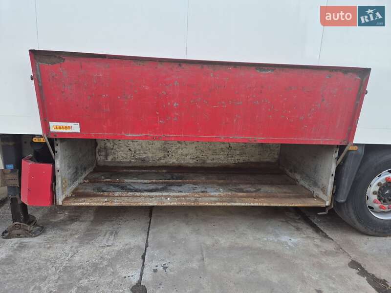 Рефрижератор полуприцеп Schmitz Cargobull SKO 24 2007 в Павлограде