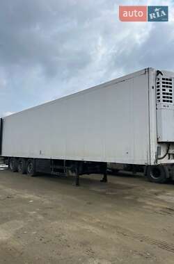 Рефрижератор напівпричіп Schmitz Cargobull SKO 24 2002 в Чернівцях