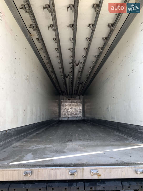 Рефрижератор полуприцеп Schmitz Cargobull SKO 24 2007 в 