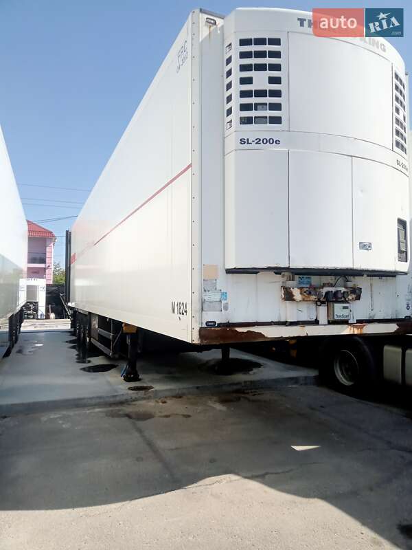 Рефрижератор напівпричіп Schmitz Cargobull SKO 24 2006 в Рівному