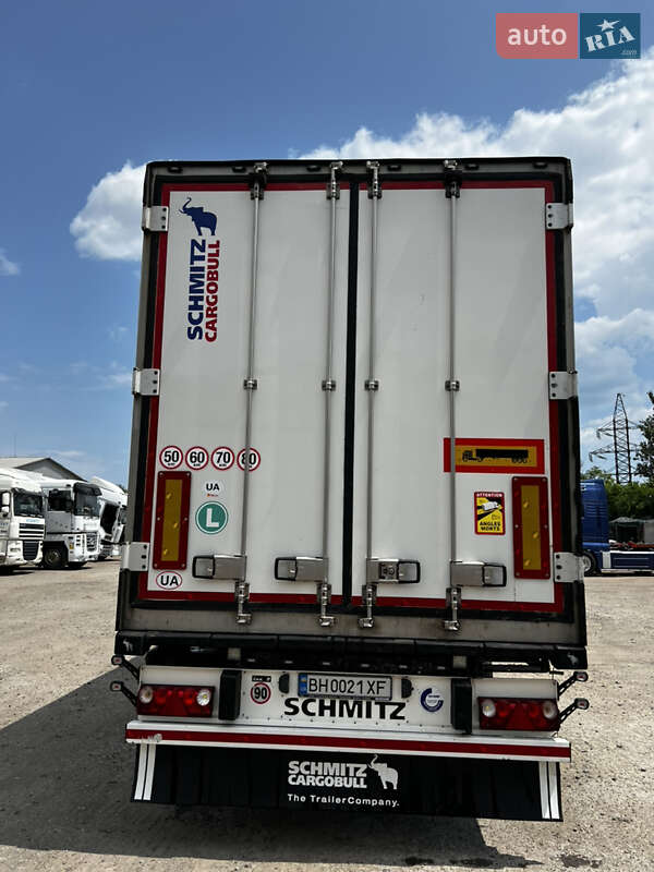 Рефрижератор полуприцеп Schmitz Cargobull SKO 24 2012 в Одессе